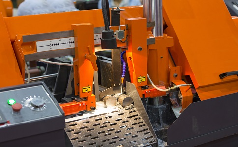 东西湖龙门带锯床具备哪些优点？